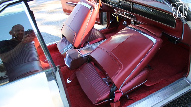 1967 Dodge Coronet 105