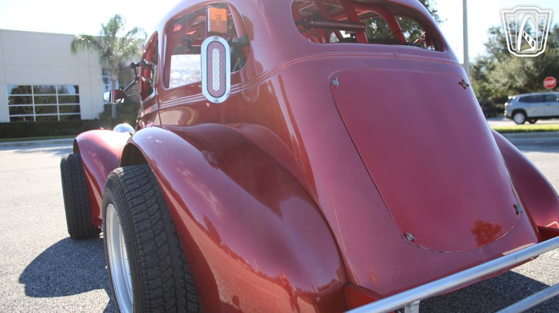 1937 Chevrolet Coupe 31
