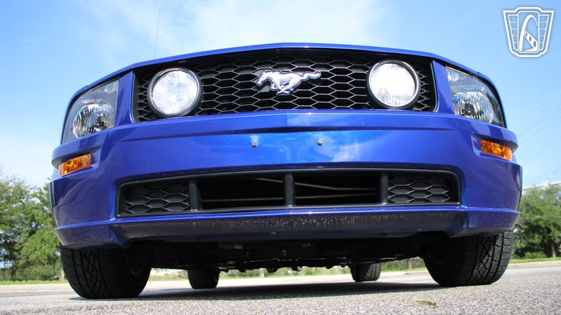 2005 Ford Mustang 6