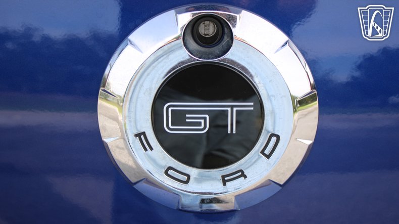 2005 Ford Mustang 45