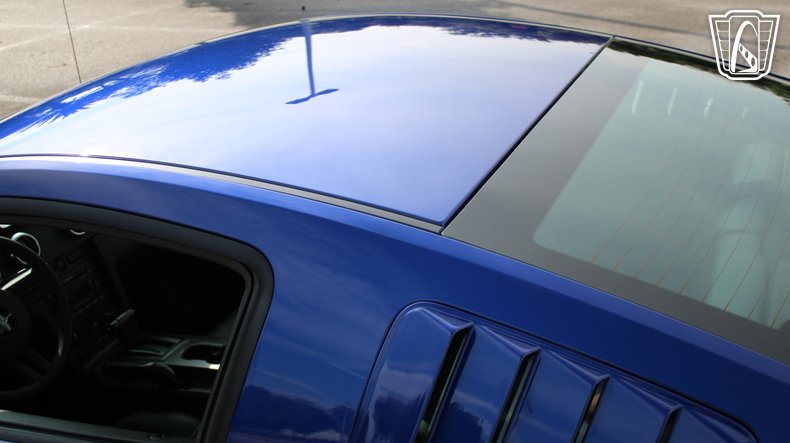 2005 Ford Mustang 52