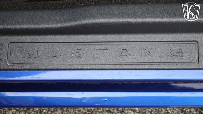 2005 Ford Mustang 67