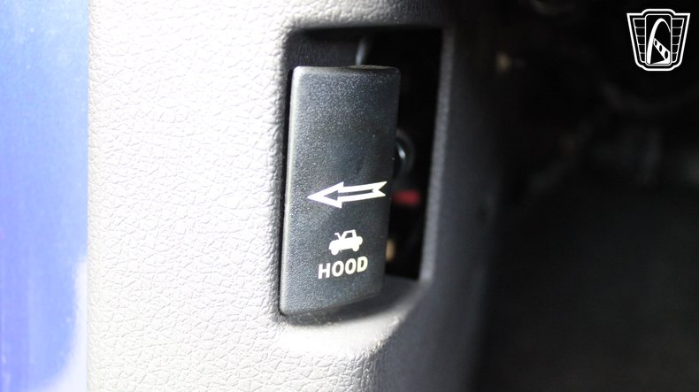 2005 Ford Mustang 71
