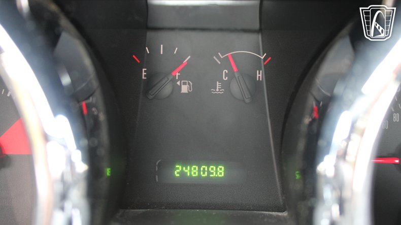 2005 Ford Mustang 75