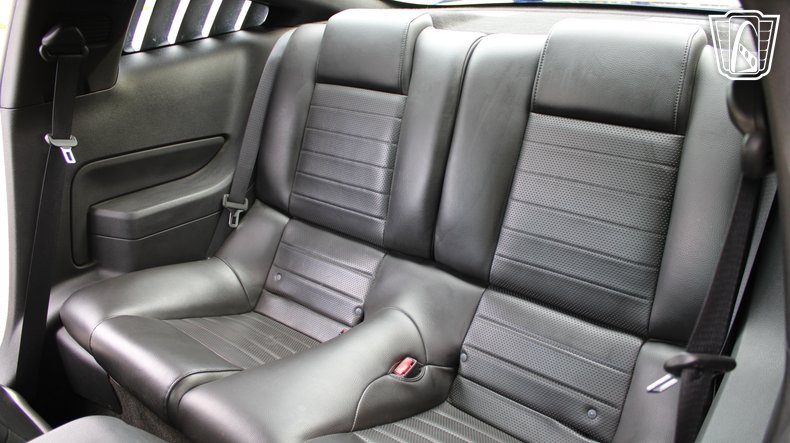 2005 Ford Mustang 94