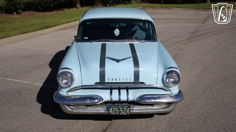 1955 Pontiac Chieftain 7