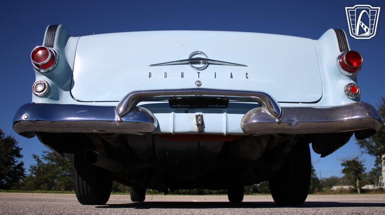 1955 Pontiac Chieftain 14