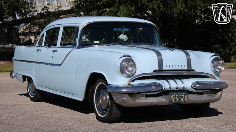 1955 Pontiac Chieftain 24