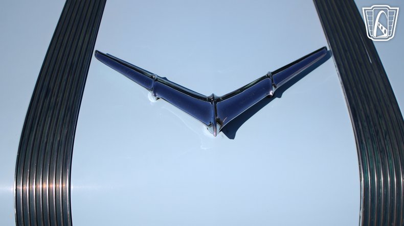 1955 Pontiac Chieftain 36