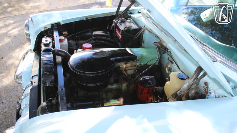 1955 Pontiac Chieftain 125