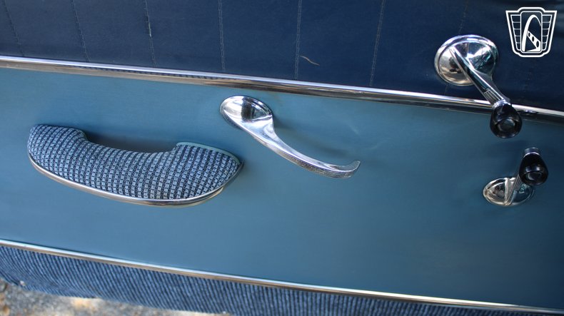 1955 Pontiac Chieftain 69