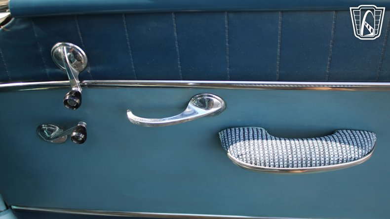 1955 Pontiac Chieftain 96