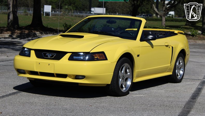 2003 Ford Mustang GT 3
