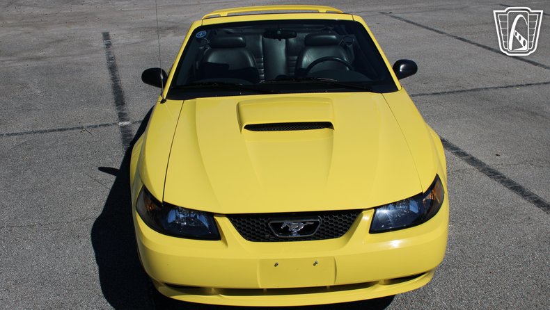 2003 Ford Mustang GT 7