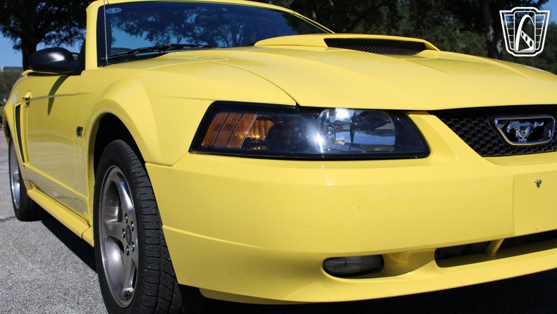2003 Ford Mustang GT 27