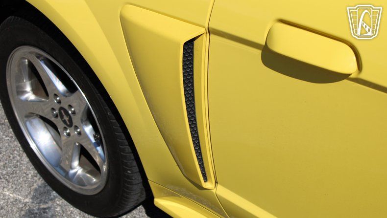 2003 Ford Mustang GT 52