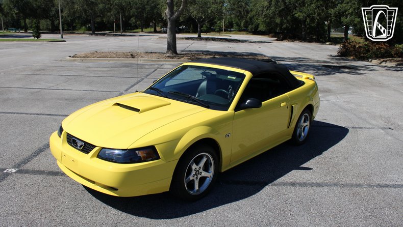 2003 Ford Mustang GT 61