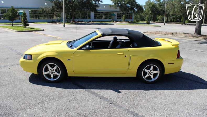 2003 Ford Mustang GT 62
