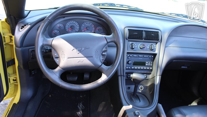 2003 Ford Mustang GT 79