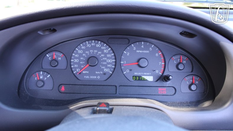 2003 Ford Mustang GT 87