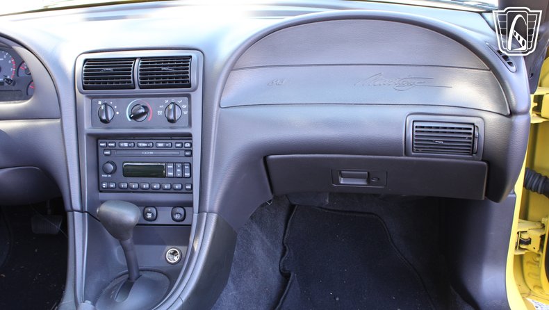 2003 Ford Mustang GT 102