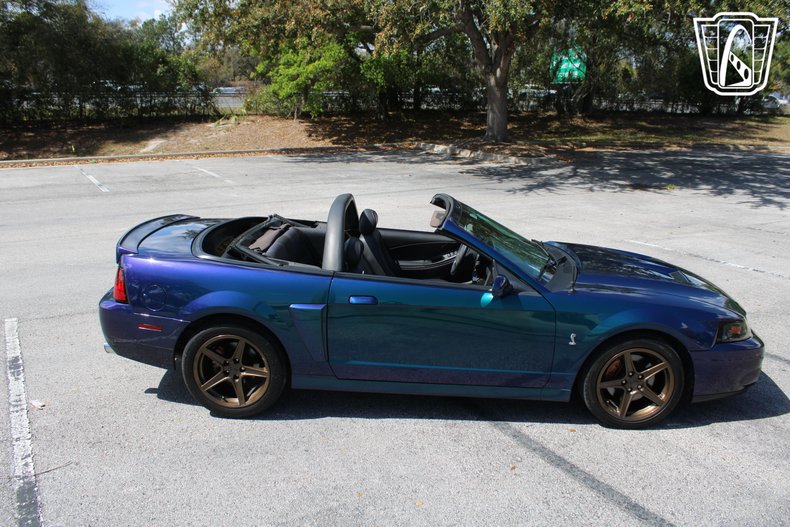 2004 Ford Mustang 25
