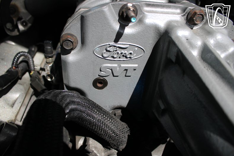 2004 Ford Mustang 32
