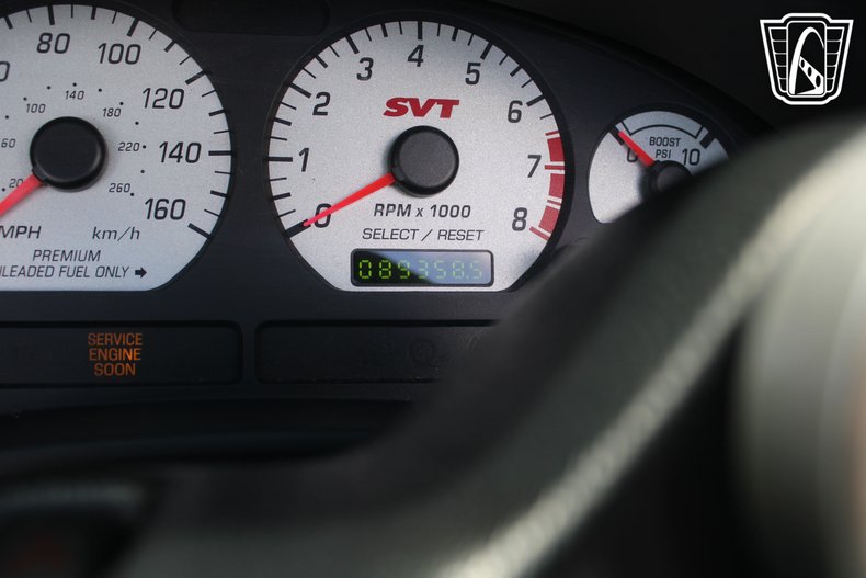 2004 Ford Mustang 45