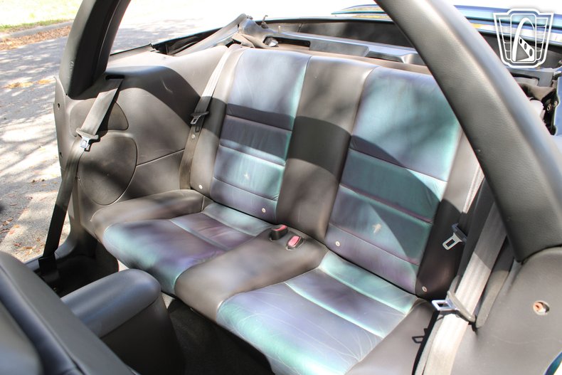 2004 Ford Mustang 54