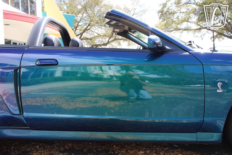 2004 Ford Mustang 72