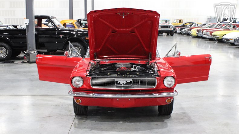 1966 Ford Mustang 105