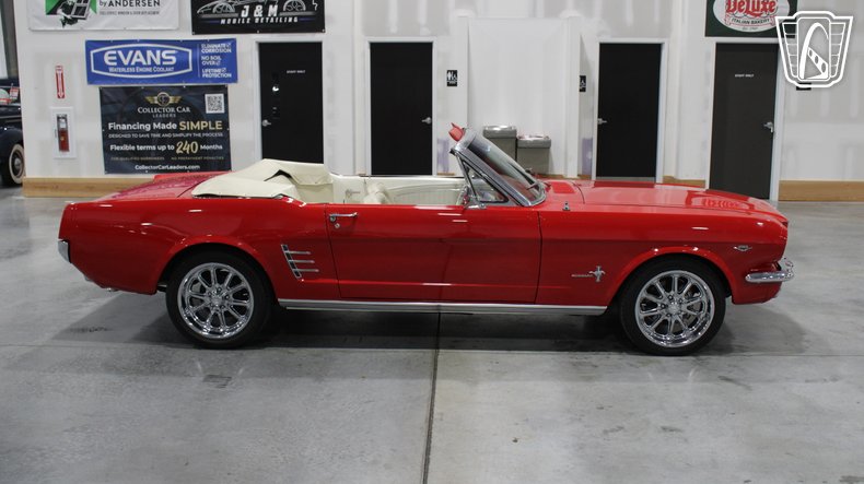 1966 Ford Mustang 183