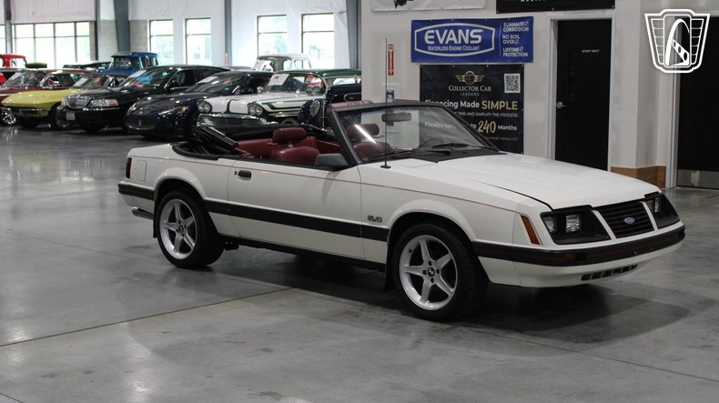 1983 Ford Mustang 5