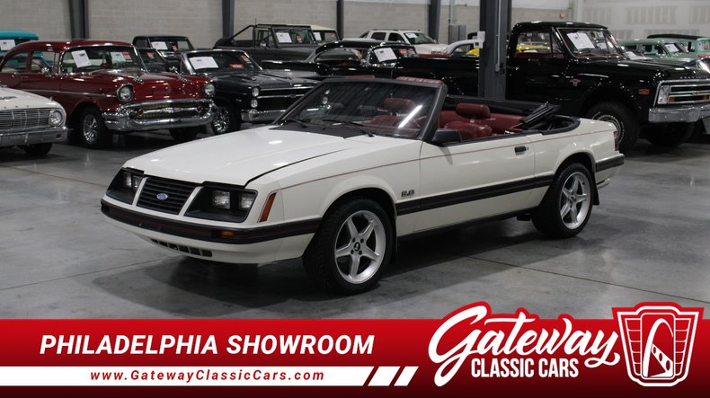 1983 Ford Mustang 1