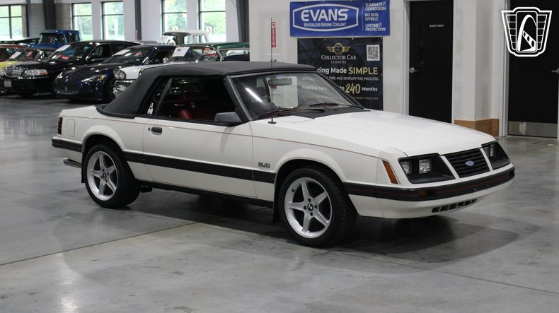 1983 Ford Mustang 18