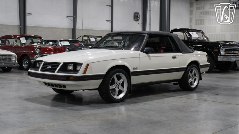1983 Ford Mustang 20