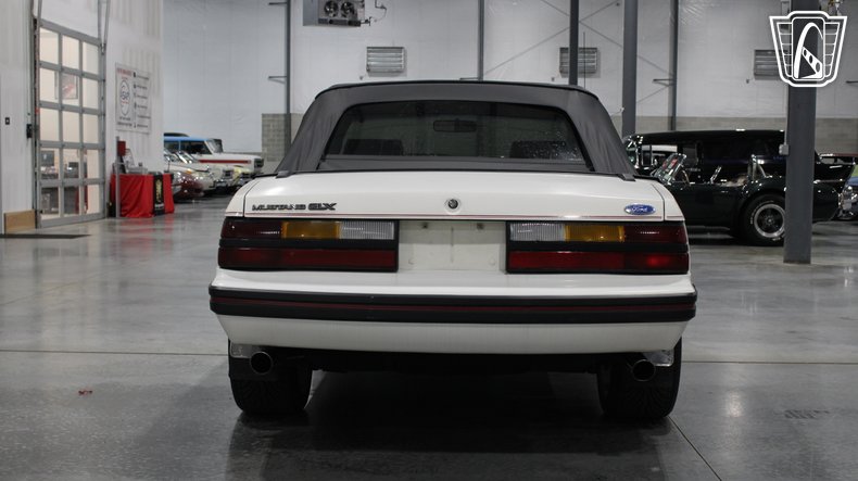 1983 Ford Mustang 23