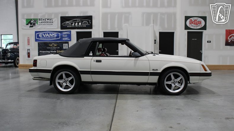 1983 Ford Mustang 25