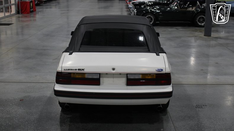 1983 Ford Mustang 33