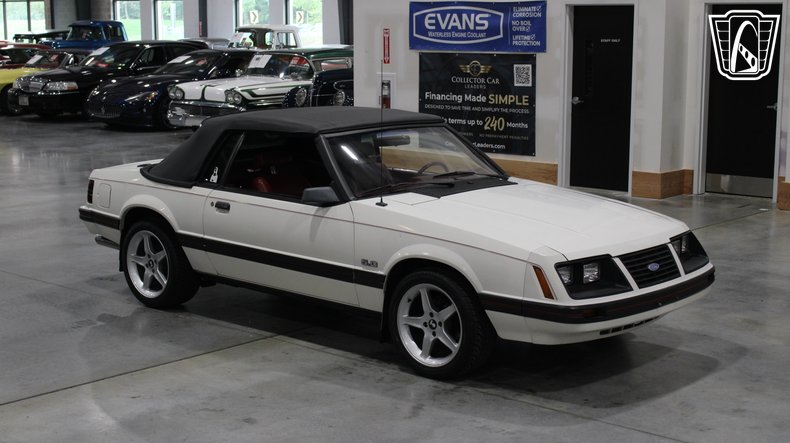 1983 Ford Mustang 38