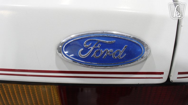 1983 Ford Mustang 64