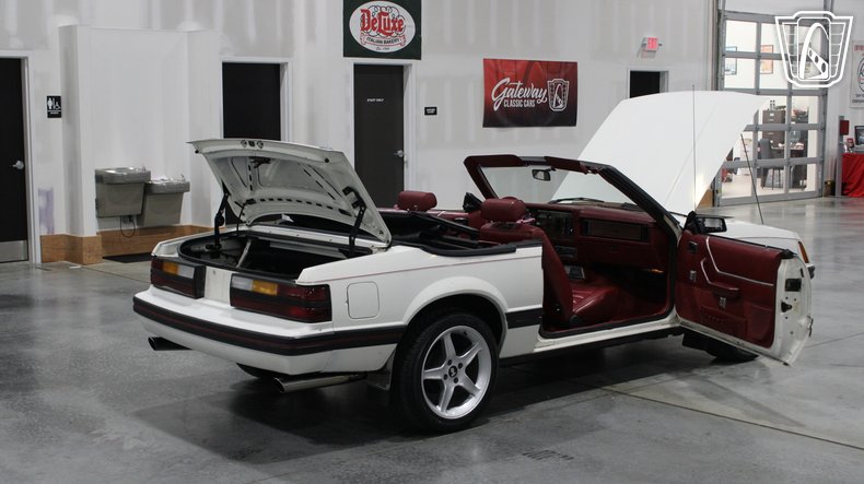 1983 Ford Mustang 98