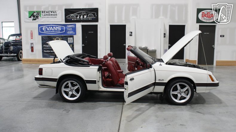 1983 Ford Mustang 99
