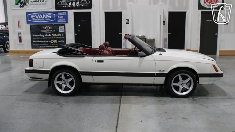 1983 Ford Mustang 190