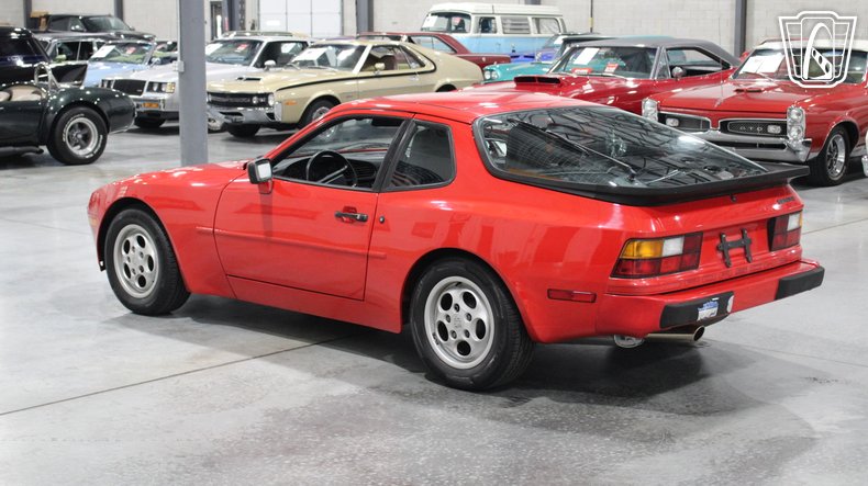 1988 Porsche 944 3