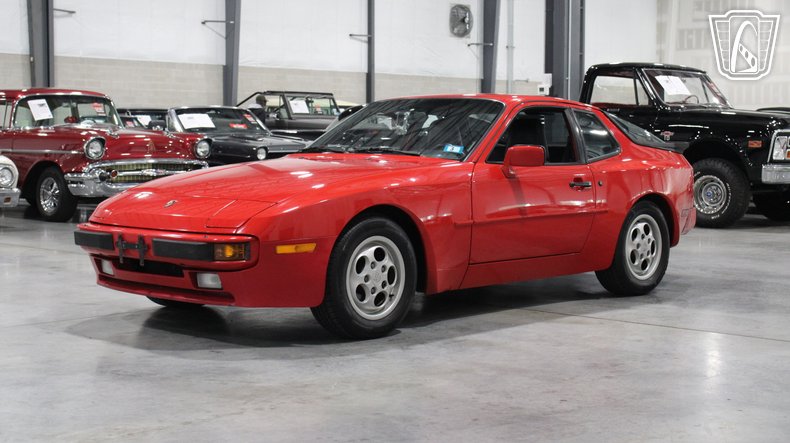1988 Porsche 944 20