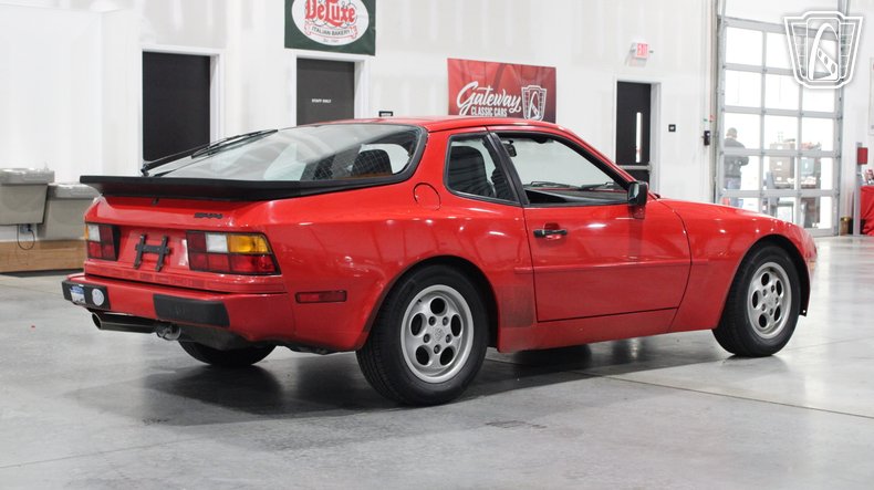 1988 Porsche 944 24