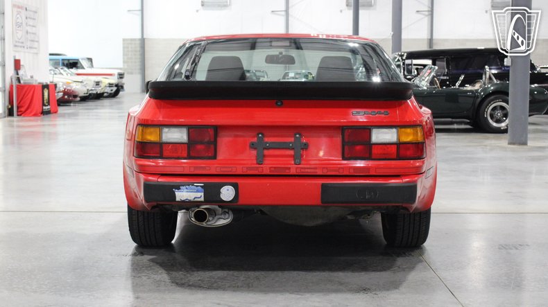 1988 Porsche 944 23