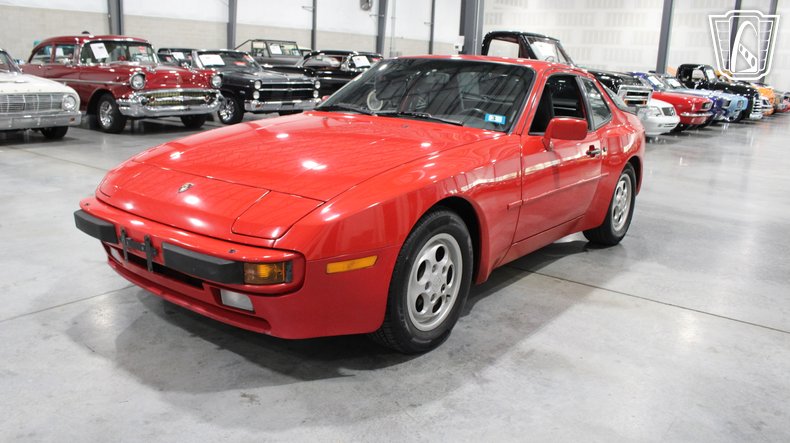 1988 Porsche 944 40