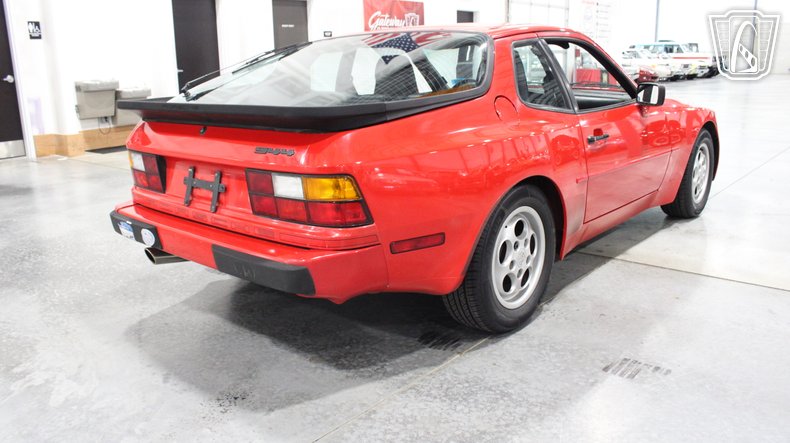 1988 Porsche 944 64